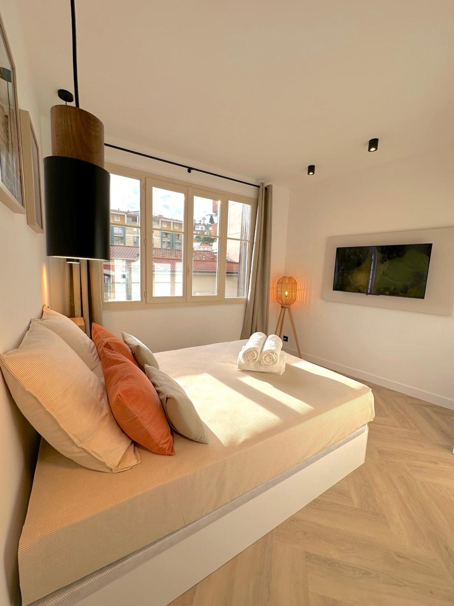 Monaco # Menton - 6 Persons - 2 Bedrooms - Full Renovated - Private Parking - Hypercenter - Clim - Beach And Sun Ментона Екстериор снимка